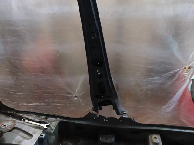 Серый Рено Логан, объемом двигателя 1.6 л и пробегом 76 тыс. км за 2200 $, фото 3 на Automoto.ua