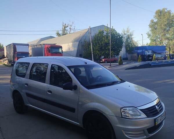 Серый Рено Логан, объемом двигателя 1.46 л и пробегом 167 тыс. км за 6200 $, фото 19 на Automoto.ua