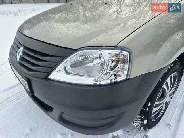 Сірий Рено Логан, об'ємом двигуна 1.6 л та пробігом 69 тис. км за 6200 $, фото 8 на Automoto.ua