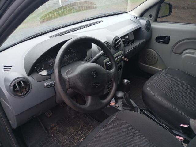 Сірий Рено Логан, об'ємом двигуна 1.6 л та пробігом 171 тис. км за 6000 $, фото 4 на Automoto.ua