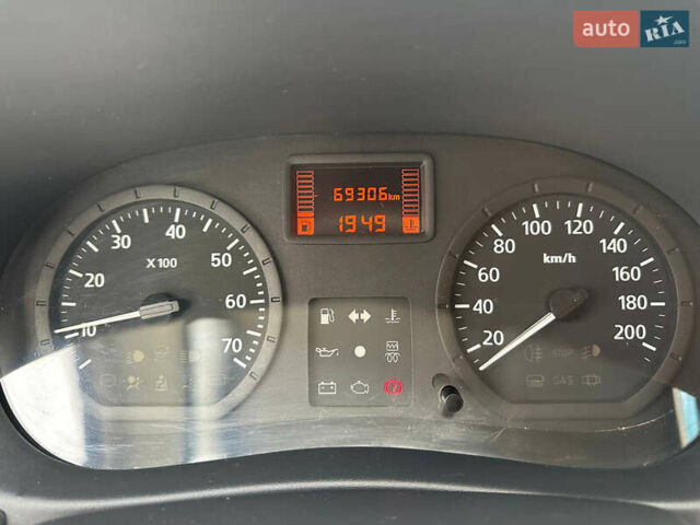 Сірий Рено Логан, об'ємом двигуна 1.6 л та пробігом 69 тис. км за 6200 $, фото 14 на Automoto.ua
