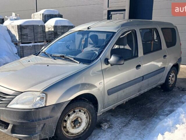 Серый Рено Логан, объемом двигателя 1.6 л и пробегом 335 тыс. км за 6200 $, фото 3 на Automoto.ua