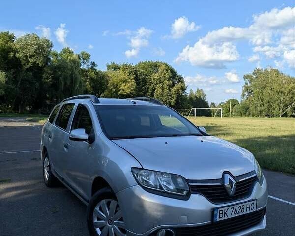 Серый Рено Логан, объемом двигателя 1.5 л и пробегом 214 тыс. км за 6500 $, фото 1 на Automoto.ua