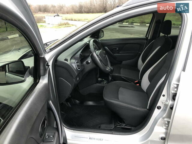 Серый Рено Логан, объемом двигателя 1.5 л и пробегом 153 тыс. км за 6500 $, фото 8 на Automoto.ua