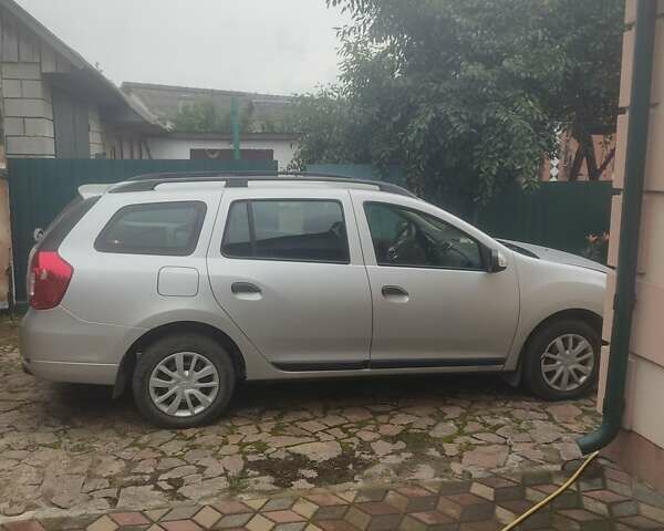 Серый Рено Логан, объемом двигателя 1.46 л и пробегом 70 тыс. км за 9000 $, фото 6 на Automoto.ua