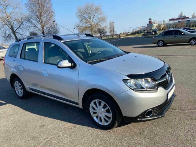 Серый Рено Логан, объемом двигателя 1.2 л и пробегом 160 тыс. км за 6800 $, фото 1 на Automoto.ua