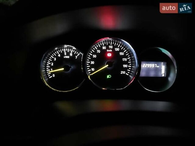 Сірий Рено Логан, об'ємом двигуна 1.46 л та пробігом 230 тис. км за 8300 $, фото 13 на Automoto.ua