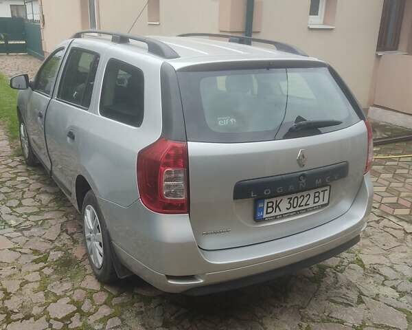 Серый Рено Логан, объемом двигателя 1.46 л и пробегом 70 тыс. км за 9000 $, фото 7 на Automoto.ua