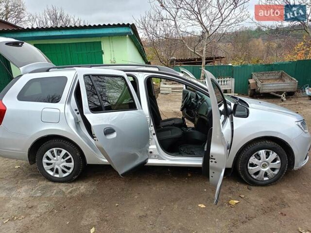 Сірий Рено Логан, об'ємом двигуна 1.46 л та пробігом 190 тис. км за 10500 $, фото 7 на Automoto.ua