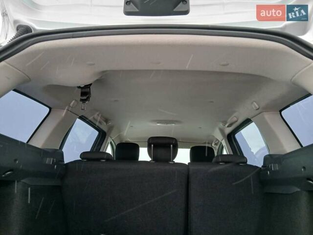 Серый Рено Логан, объемом двигателя 1.46 л и пробегом 187 тыс. км за 9900 $, фото 20 на Automoto.ua