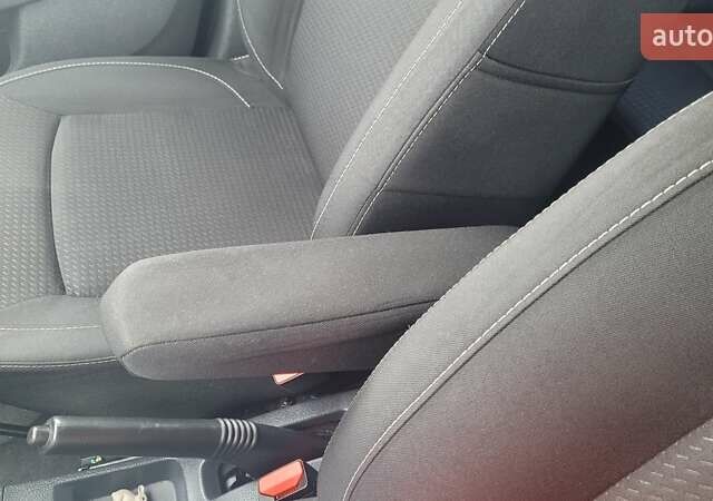 Серый Рено Логан, объемом двигателя 1.46 л и пробегом 187 тыс. км за 9900 $, фото 37 на Automoto.ua