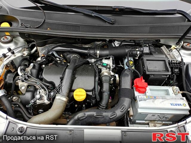 Сірий Рено Логан, об'ємом двигуна 1.5 л та пробігом 190 тис. км за 10500 $, фото 7 на Automoto.ua