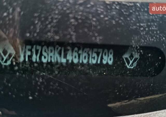 Серый Рено Логан, объемом двигателя 1.46 л и пробегом 118 тыс. км за 10000 $, фото 1 на Automoto.ua