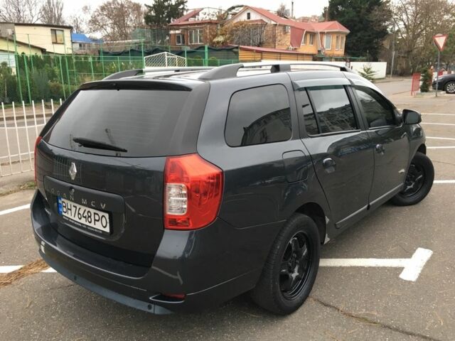 Серый Рено Логан, объемом двигателя 1.5 л и пробегом 229 тыс. км за 12500 $, фото 4 на Automoto.ua