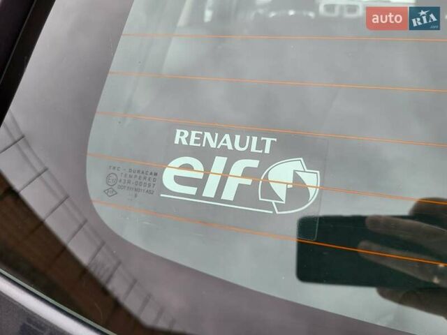 Серый Рено Логан, объемом двигателя 1.46 л и пробегом 43 тыс. км за 12000 $, фото 10 на Automoto.ua