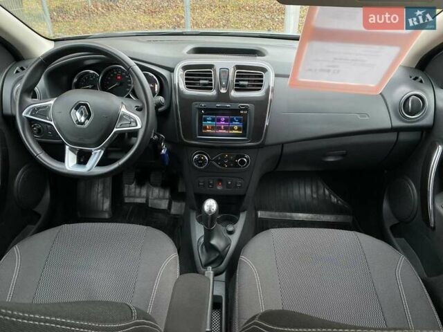 Серый Рено Логан, объемом двигателя 1.46 л и пробегом 38 тыс. км за 12800 $, фото 15 на Automoto.ua