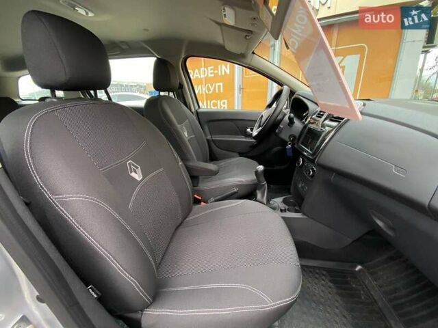 Серый Рено Логан, объемом двигателя 1.46 л и пробегом 38 тыс. км за 12800 $, фото 13 на Automoto.ua