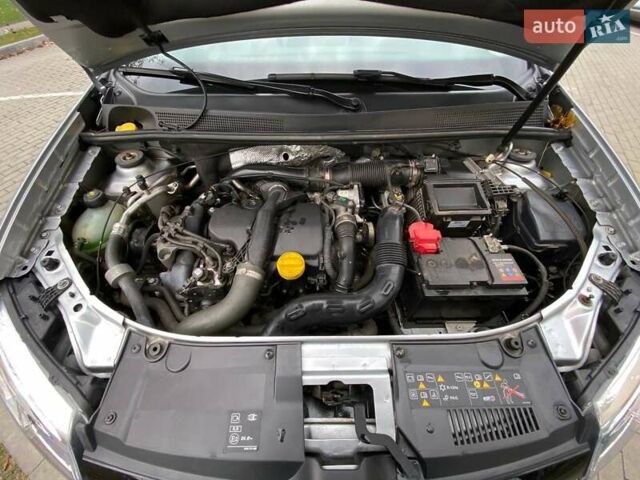 Серый Рено Логан, объемом двигателя 1.46 л и пробегом 38 тыс. км за 12800 $, фото 22 на Automoto.ua