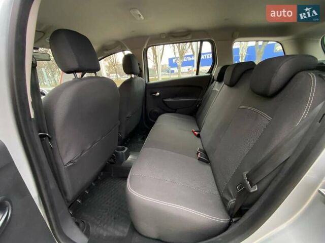 Серый Рено Логан, объемом двигателя 1.46 л и пробегом 38 тыс. км за 12800 $, фото 17 на Automoto.ua