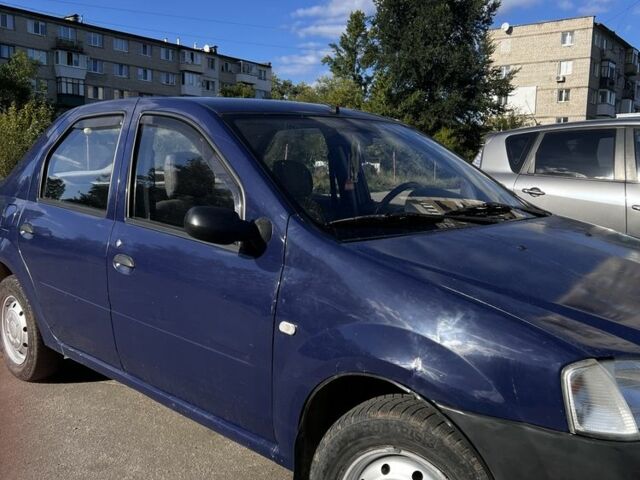 Рено Логан 2007 в Каневе на Automoto.ua Синий Рено Логан, объемом двигателя 1.4 л и пробегом 245 тыс. км за 2700 $, фото 2 на Automoto.ua