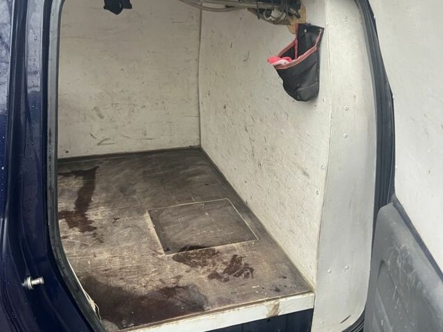 Синій Рено Логан, об'ємом двигуна 1.6 л та пробігом 430 тис. км за 3500 $, фото 15 на Automoto.ua