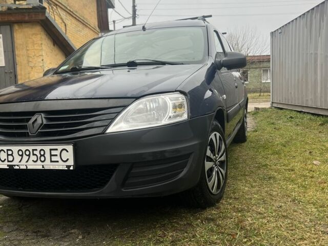 Синій Рено Логан, об'ємом двигуна 1.6 л та пробігом 430 тис. км за 3500 $, фото 1 на Automoto.ua