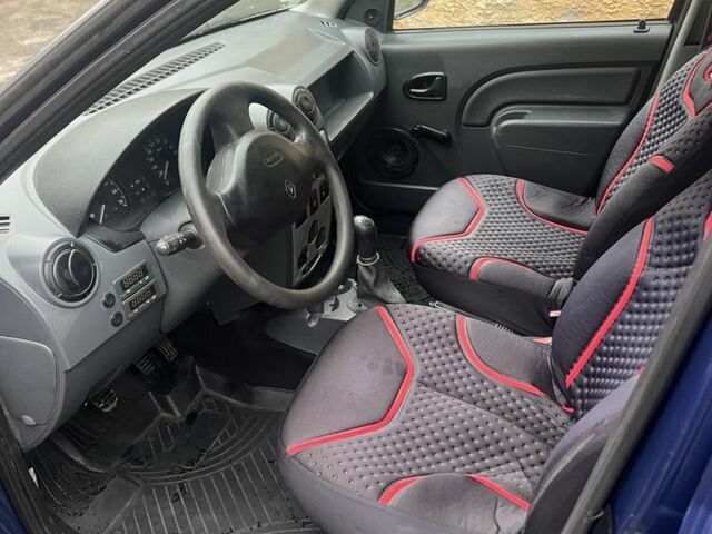 Синій Рено Логан, об'ємом двигуна 1.6 л та пробігом 430 тис. км за 3500 $, фото 13 на Automoto.ua