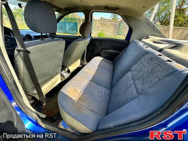 Синій Рено Логан, об'ємом двигуна 1.4 л та пробігом 140 тис. км за 900 $, фото 7 на Automoto.ua