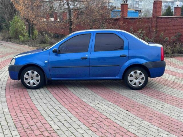 Синий Рено Логан, объемом двигателя 1.6 л и пробегом 250 тыс. км за 2200 $, фото 3 на Automoto.ua