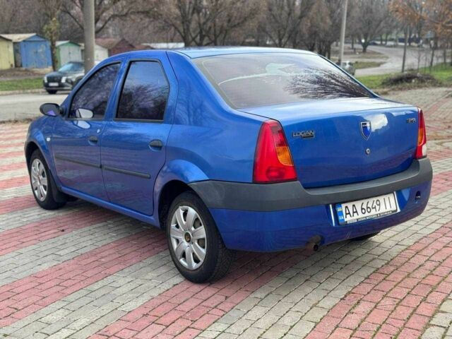 Синий Рено Логан, объемом двигателя 1.6 л и пробегом 250 тыс. км за 2200 $, фото 5 на Automoto.ua