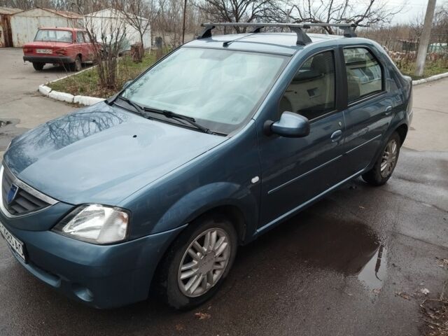 Синий Рено Логан, объемом двигателя 1.6 л и пробегом 82 тыс. км за 4500 $, фото 1 на Automoto.ua