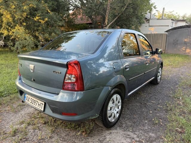 Синій Рено Логан, об'ємом двигуна 1.4 л та пробігом 146 тис. км за 3699 $, фото 3 на Automoto.ua