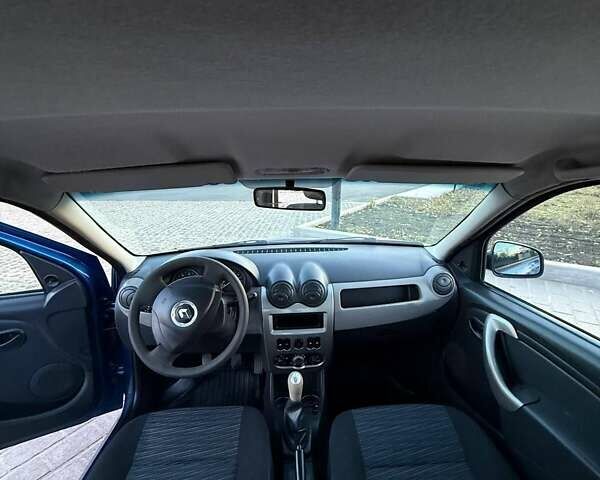 Синій Рено Логан, об'ємом двигуна 1.46 л та пробігом 264 тис. км за 3800 $, фото 8 на Automoto.ua