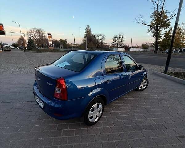 Синій Рено Логан, об'ємом двигуна 1.46 л та пробігом 264 тис. км за 3800 $, фото 2 на Automoto.ua