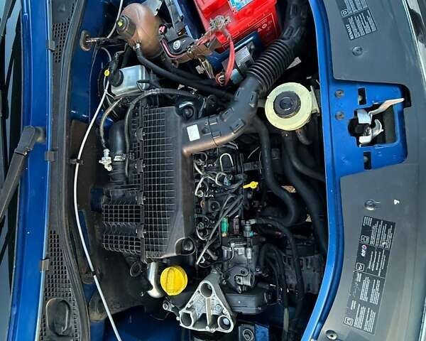 Синій Рено Логан, об'ємом двигуна 1.46 л та пробігом 264 тис. км за 3800 $, фото 6 на Automoto.ua