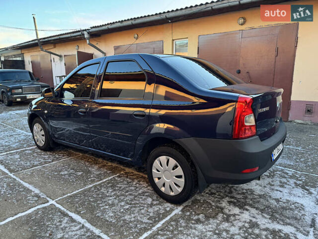Синій Рено Логан, об'ємом двигуна 1.39 л та пробігом 161 тис. км за 4650 $, фото 17 на Automoto.ua