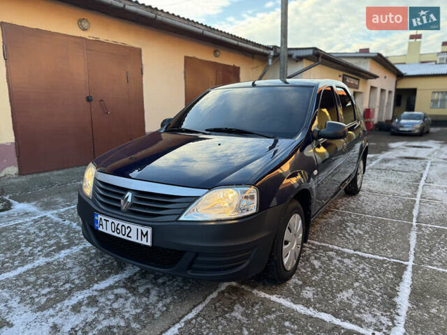 Синій Рено Логан, об'ємом двигуна 1.39 л та пробігом 161 тис. км за 4650 $, фото 1 на Automoto.ua