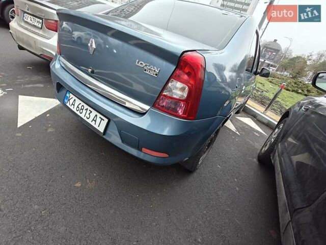 Синій Рено Логан, об'ємом двигуна 1.6 л та пробігом 230 тис. км за 4500 $, фото 2 на Automoto.ua