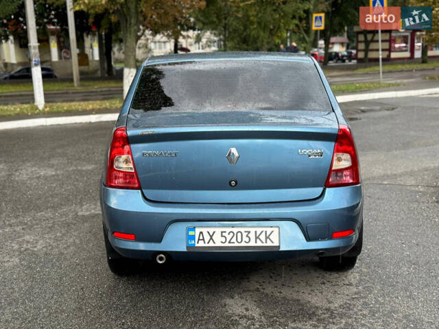 Синій Рено Логан, об'ємом двигуна 1.39 л та пробігом 310 тис. км за 3500 $, фото 4 на Automoto.ua
