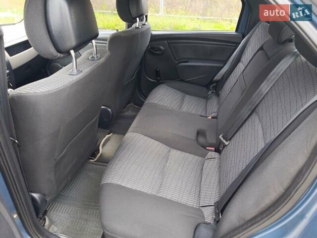 Синий Рено Логан, объемом двигателя 1.4 л и пробегом 75 тыс. км за 4850 $, фото 24 на Automoto.ua