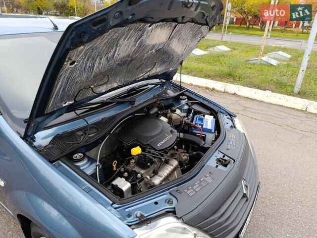 Синий Рено Логан, объемом двигателя 1.4 л и пробегом 75 тыс. км за 4850 $, фото 16 на Automoto.ua