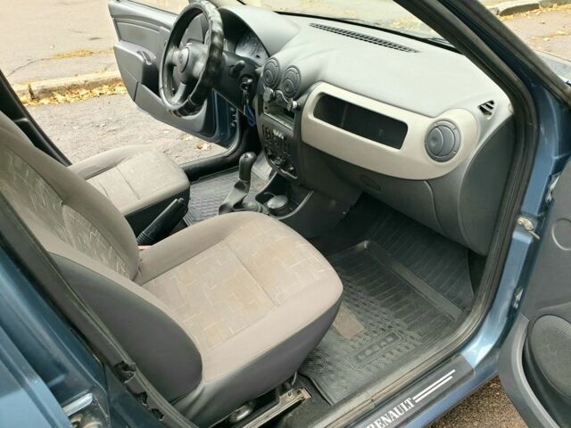 Синий Рено Логан, объемом двигателя 1.4 л и пробегом 250 тыс. км за 2900 $, фото 17 на Automoto.ua