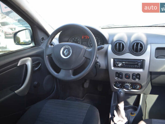 Синій Рено Логан, об'ємом двигуна 1.4 л та пробігом 51 тис. км за 5200 $, фото 21 на Automoto.ua