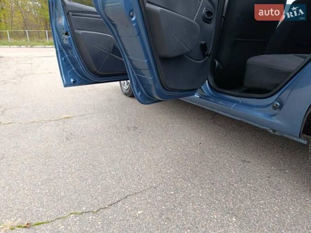 Синий Рено Логан, объемом двигателя 1.4 л и пробегом 75 тыс. км за 4850 $, фото 23 на Automoto.ua