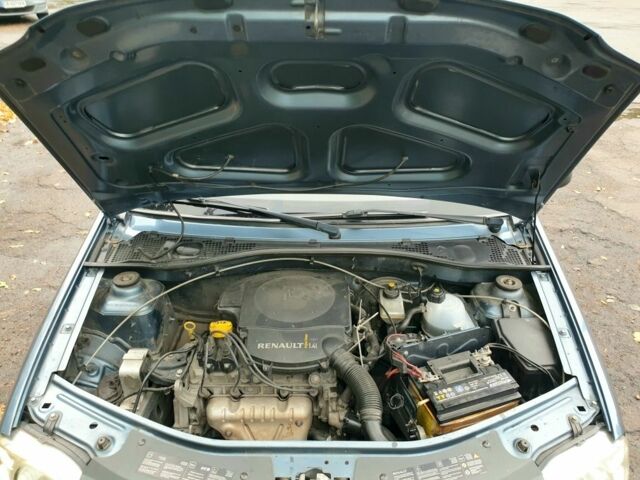 Синий Рено Логан, объемом двигателя 1.4 л и пробегом 250 тыс. км за 2900 $, фото 11 на Automoto.ua