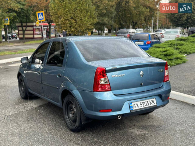 Синій Рено Логан, об'ємом двигуна 1.39 л та пробігом 310 тис. км за 3500 $, фото 3 на Automoto.ua