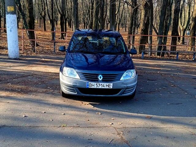 Синий Рено Логан, объемом двигателя 1.4 л и пробегом 190 тыс. км за 2700 $, фото 1 на Automoto.ua