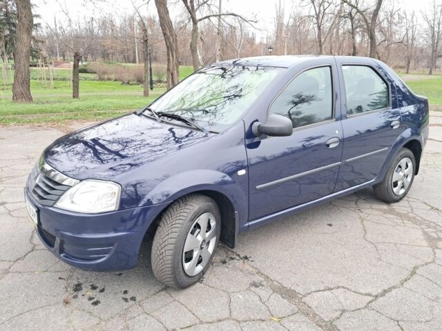 Синий Рено Логан, объемом двигателя 1.4 л и пробегом 148 тыс. км за 4999 $, фото 1 на Automoto.ua