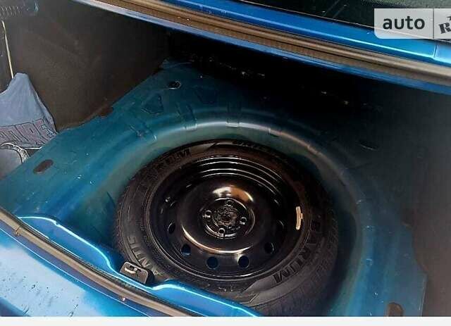 Синий Рено Логан, объемом двигателя 1.39 л и пробегом 74 тыс. км за 5700 $, фото 17 на Automoto.ua