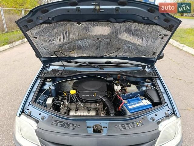Синий Рено Логан, объемом двигателя 1.4 л и пробегом 75 тыс. км за 4850 $, фото 17 на Automoto.ua